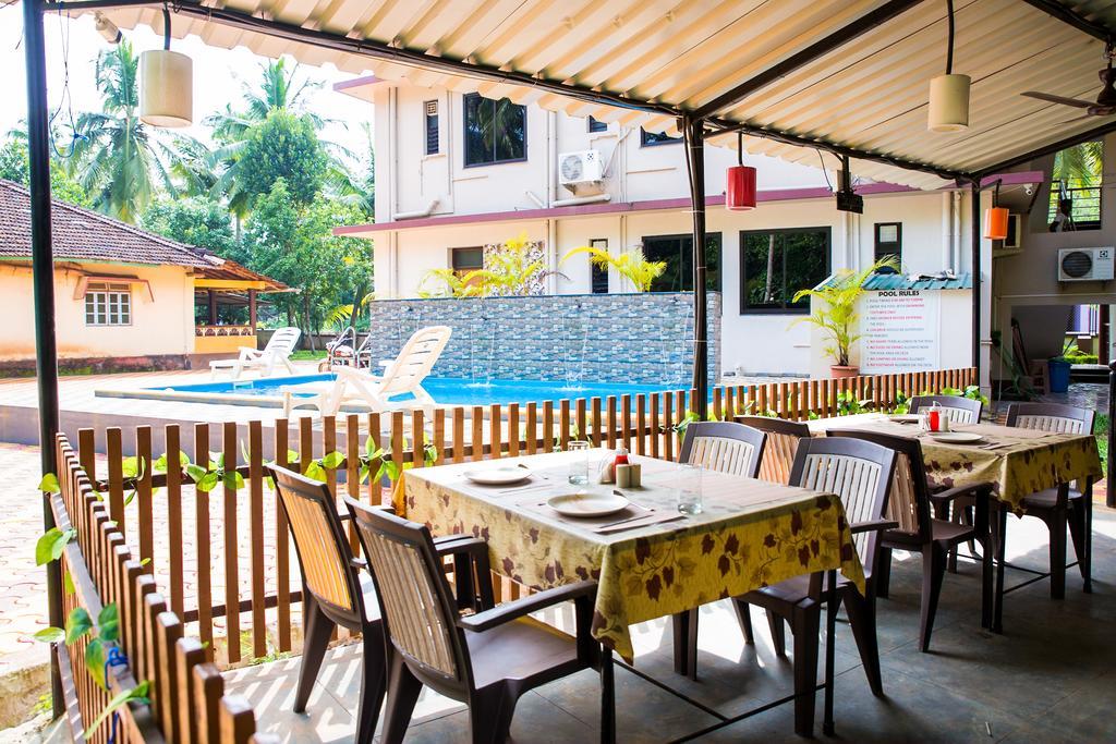 Lazy Frog Guest house 2*
